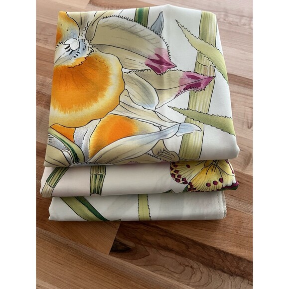 Lee Jofa Fabric Samples 3 Pieces 26 X 36 100% Cotton White Floral Orchids Borneo - Picture 10 of 12